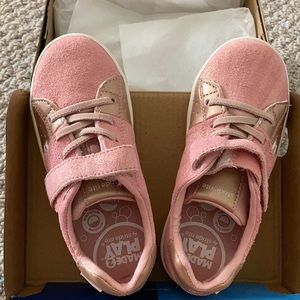 NWT Stride Rite Pink Sneakers 10M